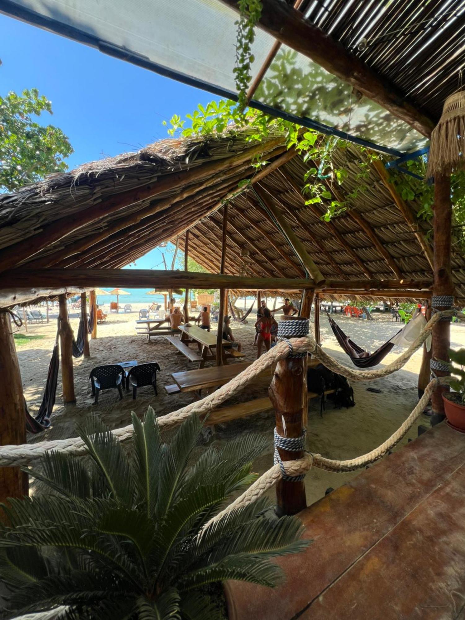 Hostel Beach House Rincón Esterno foto