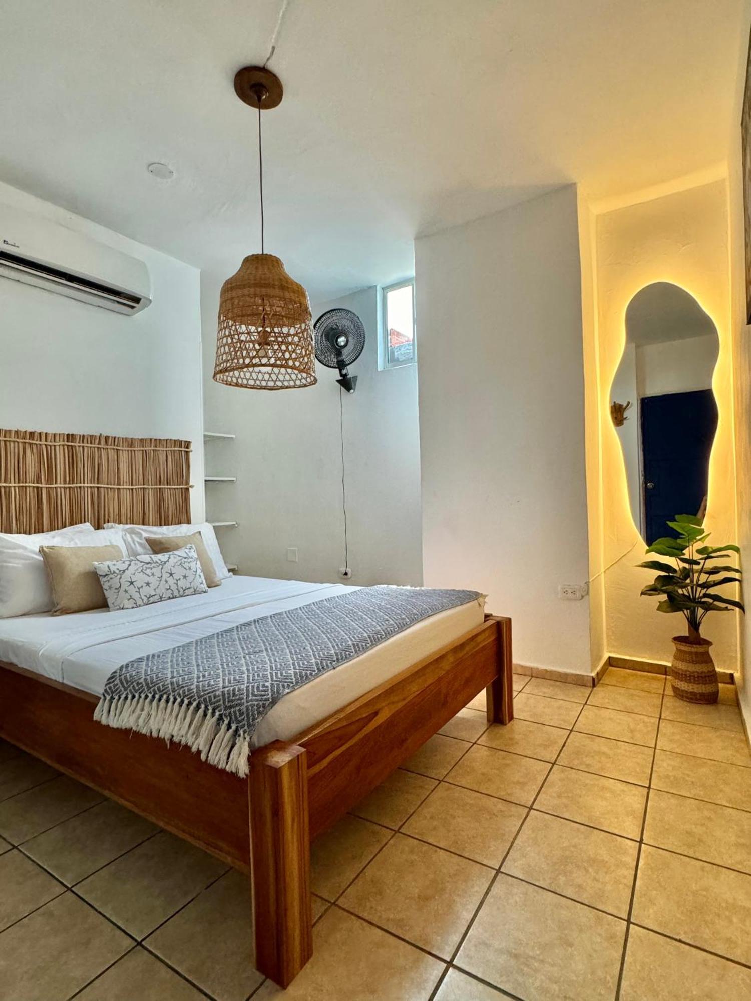 Hostel Beach House Rincón Esterno foto