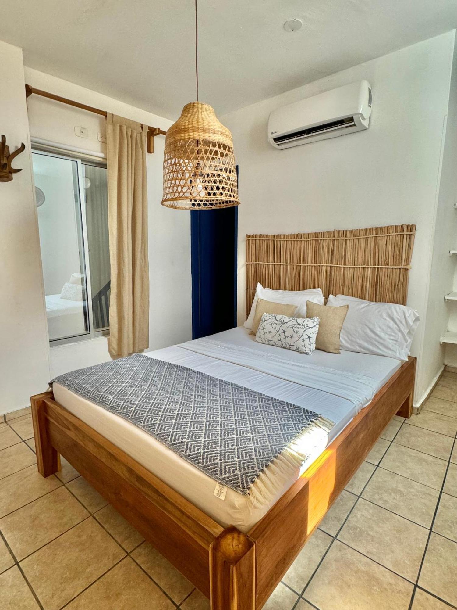 Hostel Beach House Rincón Esterno foto